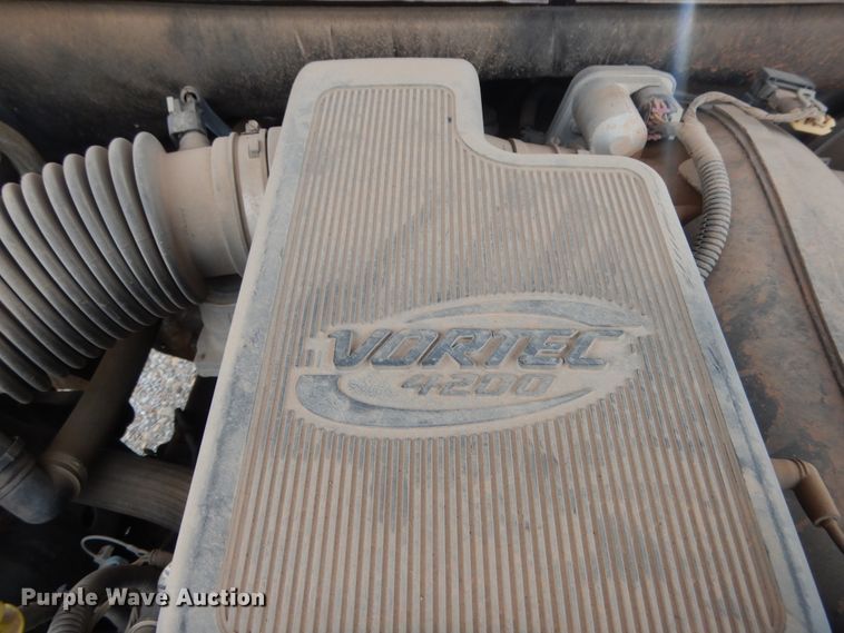 image for item HB9321 2004 Chevrolet TrailBlazer  SUV