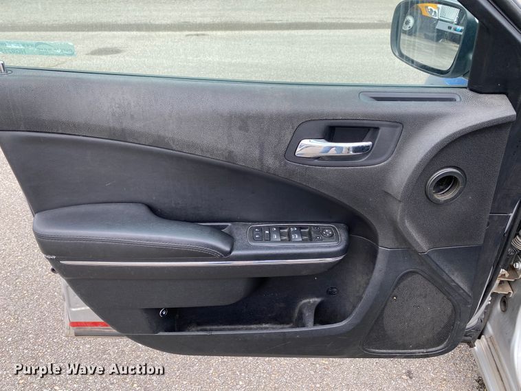 image for item HG9215 2012 Dodge Charger Police