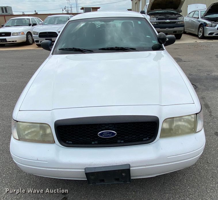 image for item HG9216 2009 Ford Crown Victoria Police Interceptor
