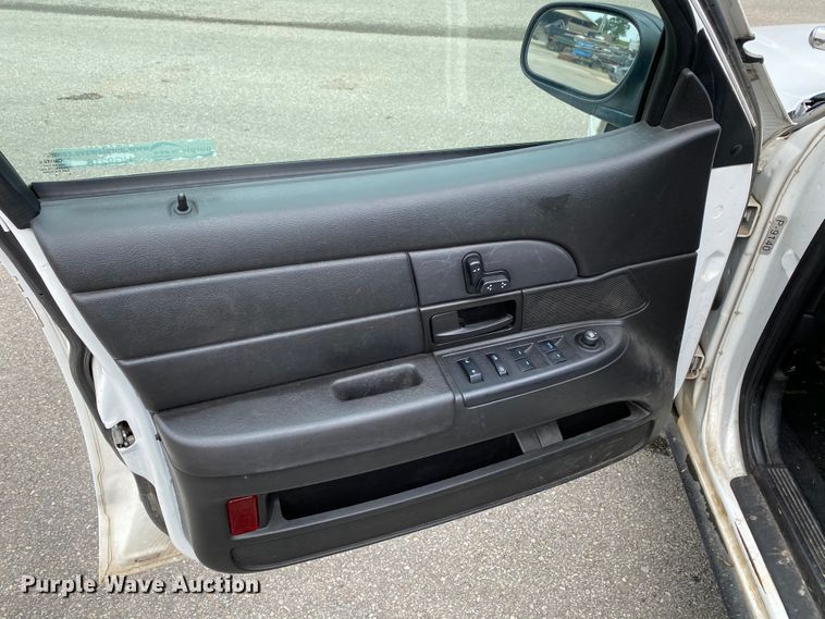 image for item HG9216 2009 Ford Crown Victoria Police Interceptor