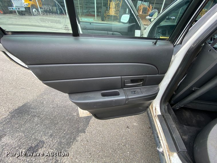 image for item HG9216 2009 Ford Crown Victoria Police Interceptor