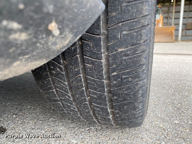 image for item HG9216 2009 Ford Crown Victoria Police Interceptor