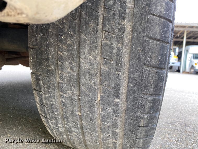 image for item HG9219 2005 Ford Crown Victoria Police Interceptor