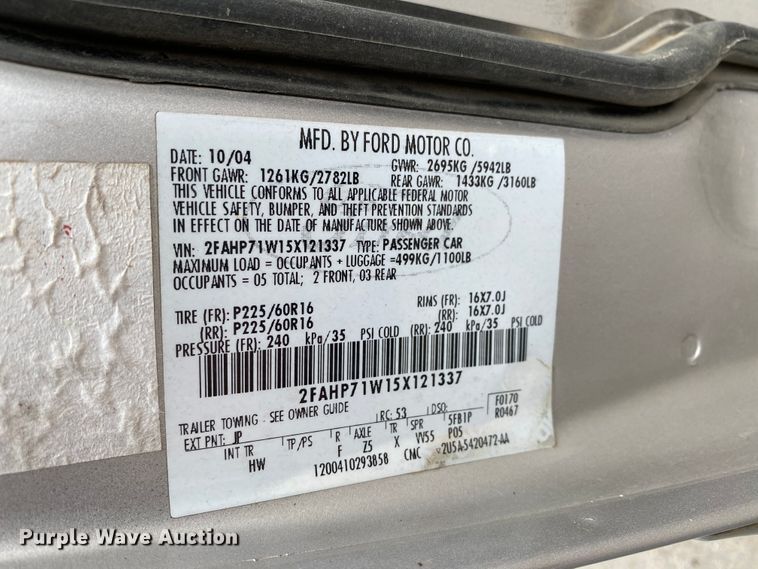 image for item HG9219 2005 Ford Crown Victoria Police Interceptor