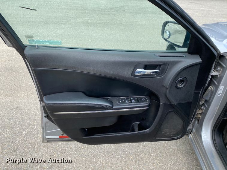 image for item HG9220 2011 Dodge Charger Police