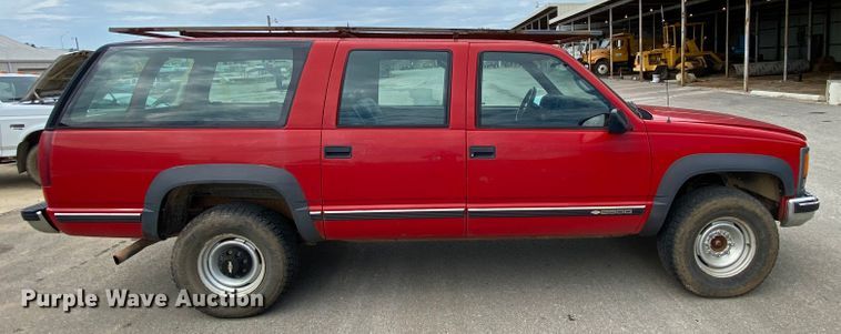 image for item HG9221 1997 Chevrolet Suburban K2500  SUV