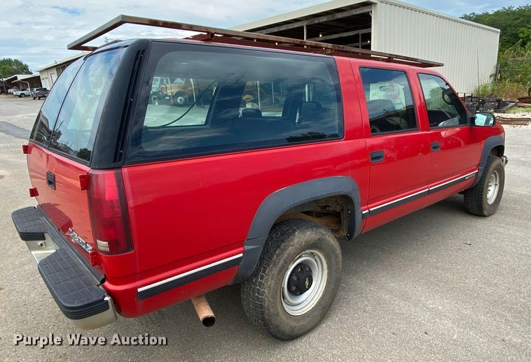 image for item HG9221 1997 Chevrolet Suburban K2500  SUV