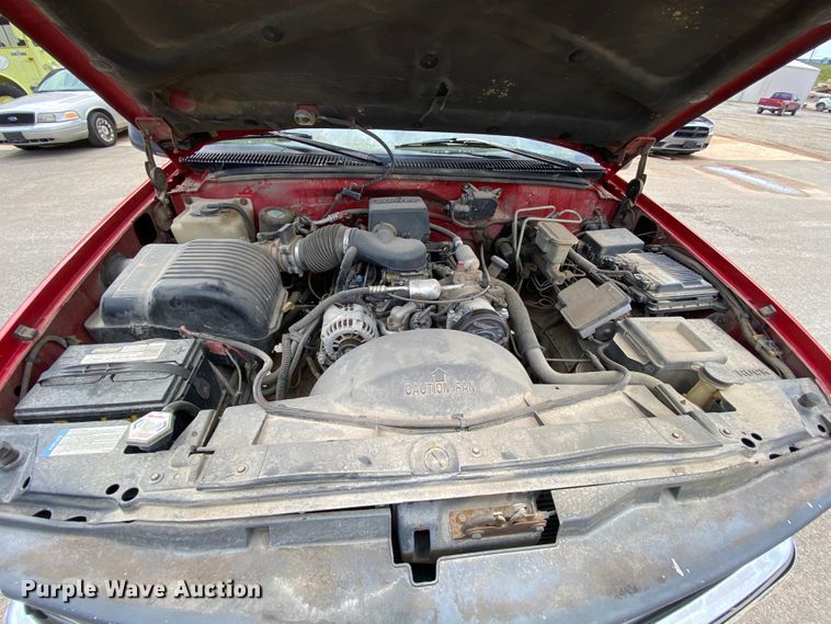 image for item HG9221 1997 Chevrolet Suburban K2500  SUV