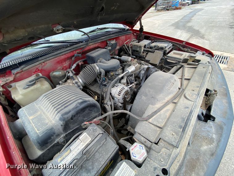 image for item HG9221 1997 Chevrolet Suburban K2500  SUV