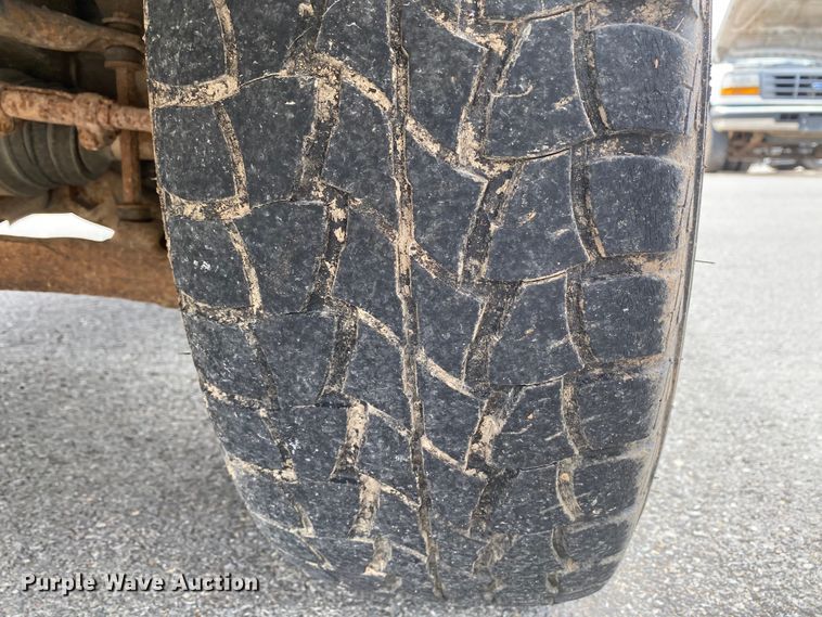 image for item HG9221 1997 Chevrolet Suburban K2500  SUV