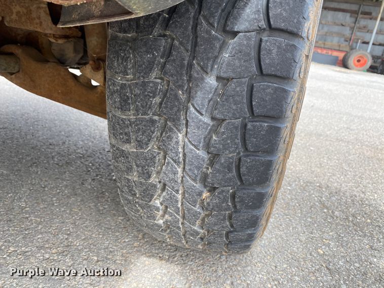 image for item HG9221 1997 Chevrolet Suburban K2500  SUV