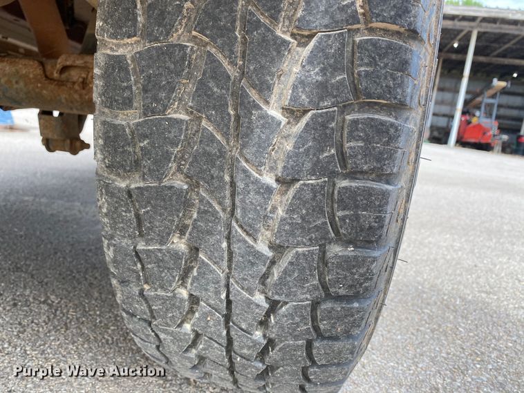 image for item HG9221 1997 Chevrolet Suburban K2500  SUV