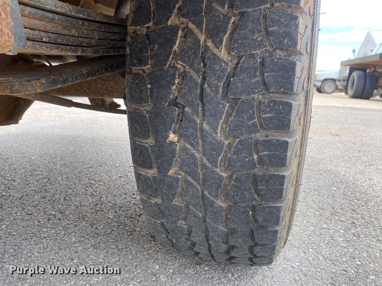 image for item HG9221 1997 Chevrolet Suburban K2500  SUV