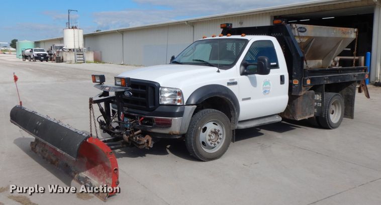 image for item HJ9511 2007 Ford F450 Super Duty XL  flat dump bed truck