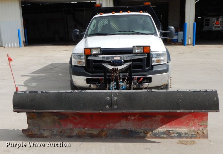 image for item HJ9511 2007 Ford F450 Super Duty XL  flat dump bed truck