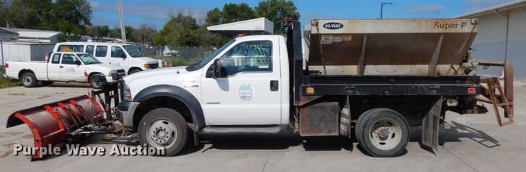 image for item HJ9511 2007 Ford F450 Super Duty XL  flat dump bed truck