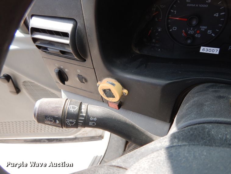 image for item HJ9511 2007 Ford F450 Super Duty XL  flat dump bed truck