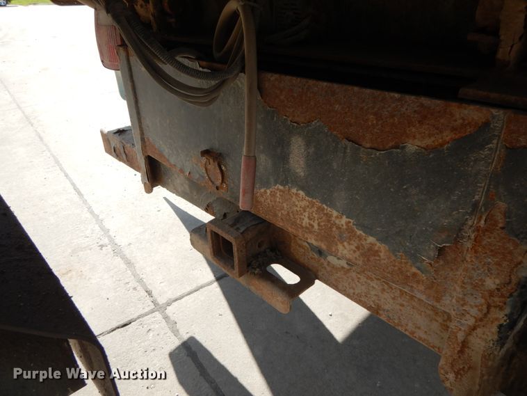 image for item HJ9511 2007 Ford F450 Super Duty XL  flat dump bed truck