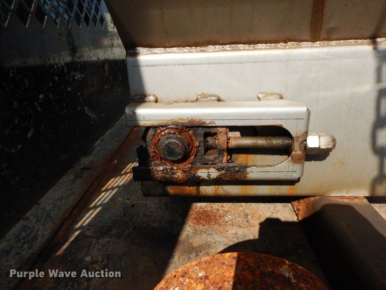 image for item HJ9511 2007 Ford F450 Super Duty XL  flat dump bed truck