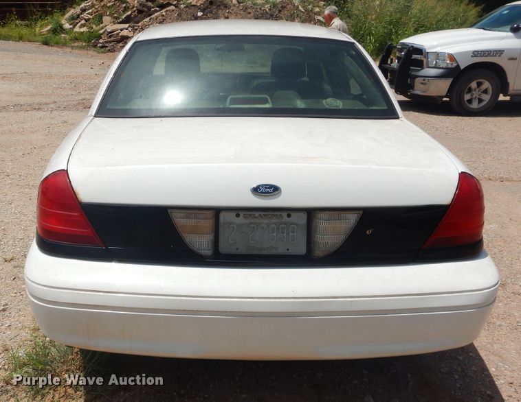 image for item HO9010 2006 Ford Crown Victoria Police Interceptor