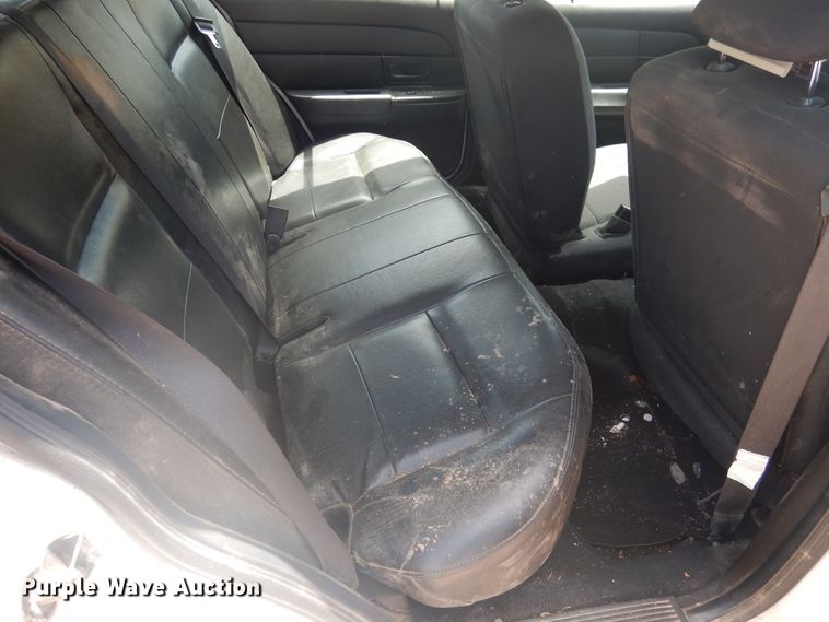 image for item HO9010 2006 Ford Crown Victoria Police Interceptor