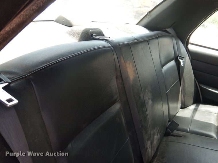 image for item HO9010 2006 Ford Crown Victoria Police Interceptor