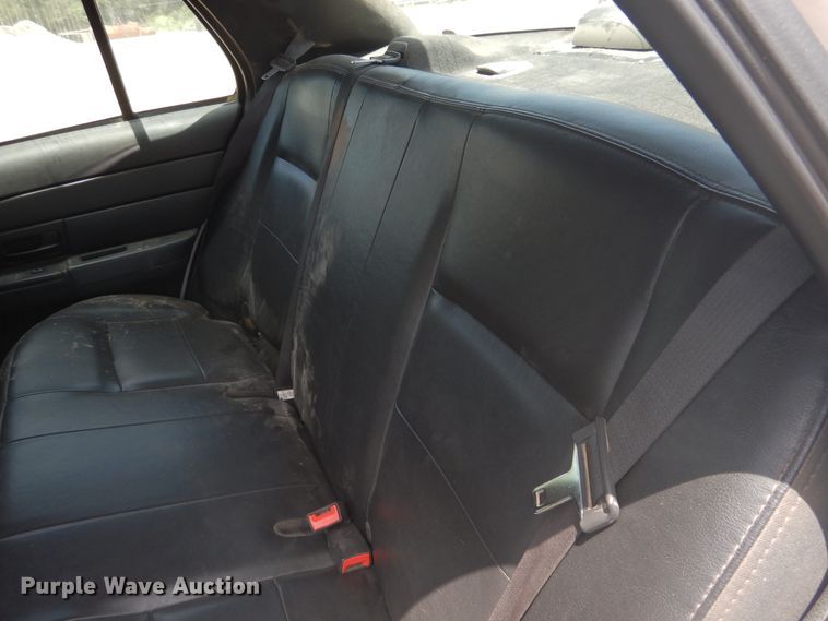 image for item HO9010 2006 Ford Crown Victoria Police Interceptor