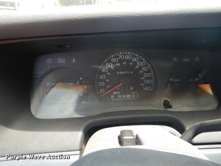 image for item HO9011 2000 Ford Crown Victoria Police Interceptor