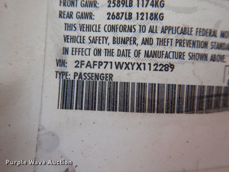 image for item HO9011 2000 Ford Crown Victoria Police Interceptor