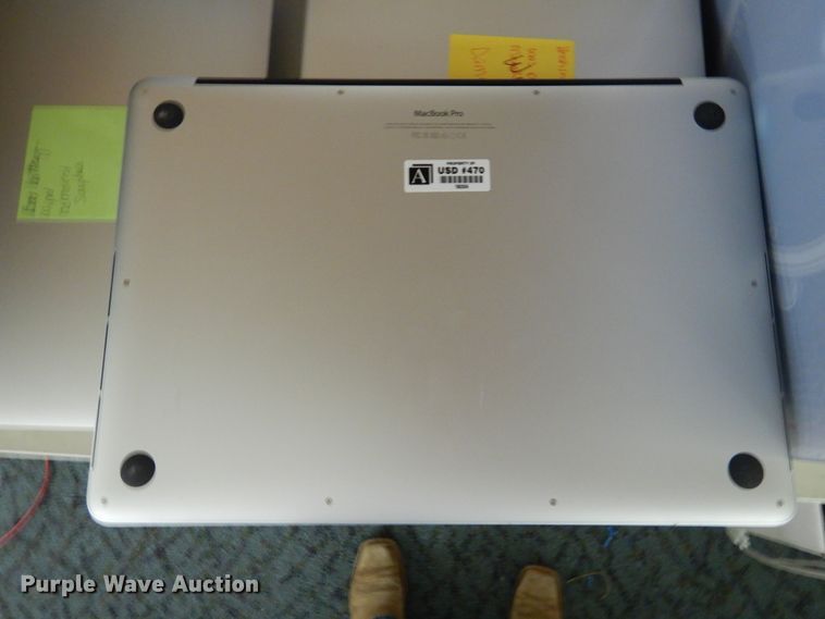 image for item HO9795 Approximately 55 Apple laptops