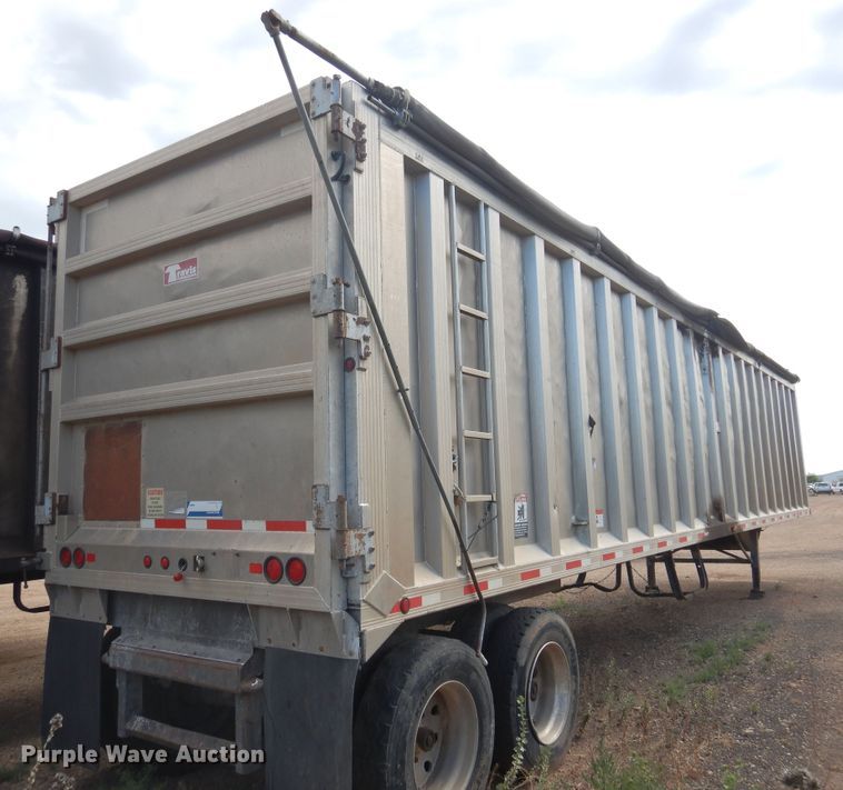 image for item HO9823 2007 Travis walking floor trailer