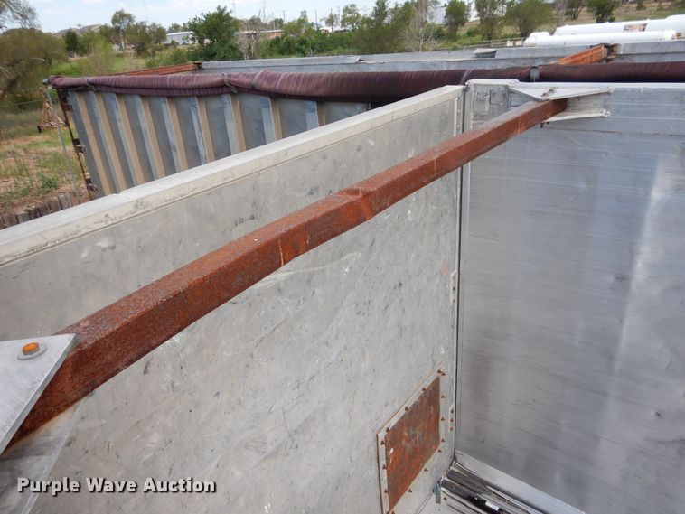 image for item HO9823 2007 Travis walking floor trailer