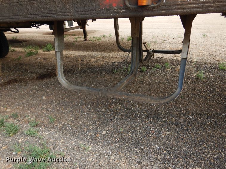 image for item HO9823 2007 Travis walking floor trailer