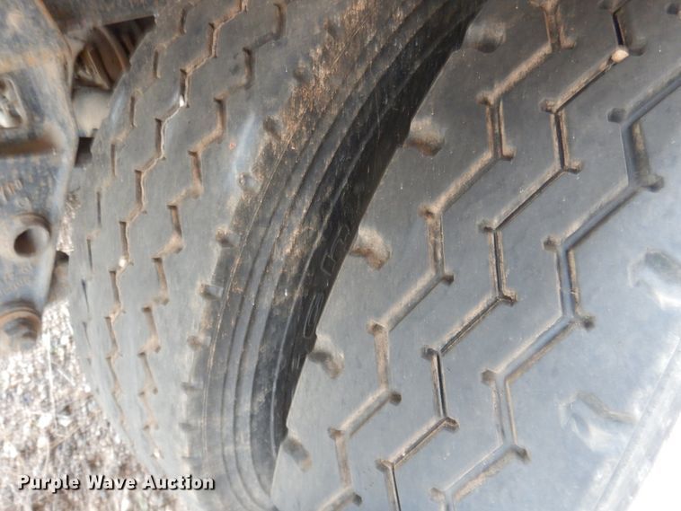 image for item HO9823 2007 Travis walking floor trailer