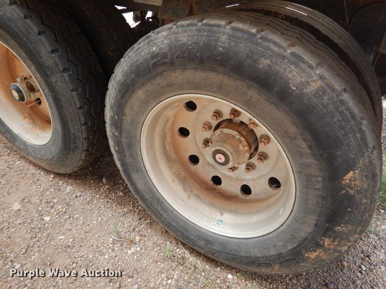 image for item HO9823 2007 Travis walking floor trailer