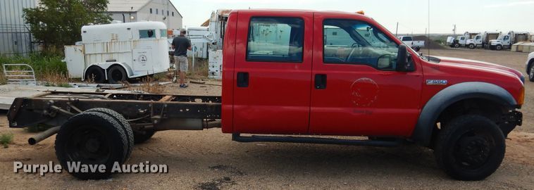 image for item HO9824 2007 Ford F550 Super Duty  truck cab and chassis