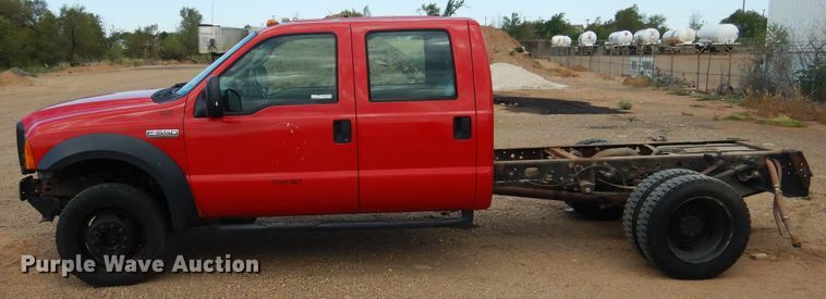 image for item HO9824 2007 Ford F550 Super Duty  truck cab and chassis