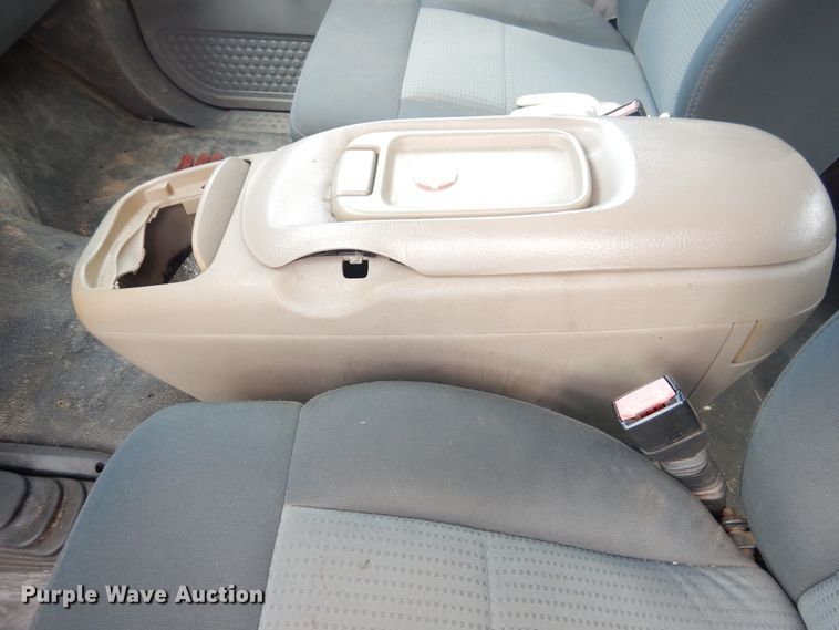 image for item HO9824 2007 Ford F550 Super Duty  truck cab and chassis