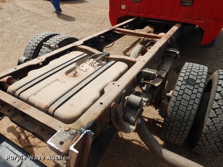 image for item HO9824 2007 Ford F550 Super Duty  truck cab and chassis