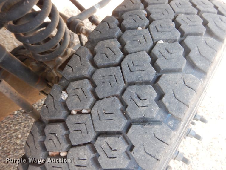 image for item HO9824 2007 Ford F550 Super Duty  truck cab and chassis