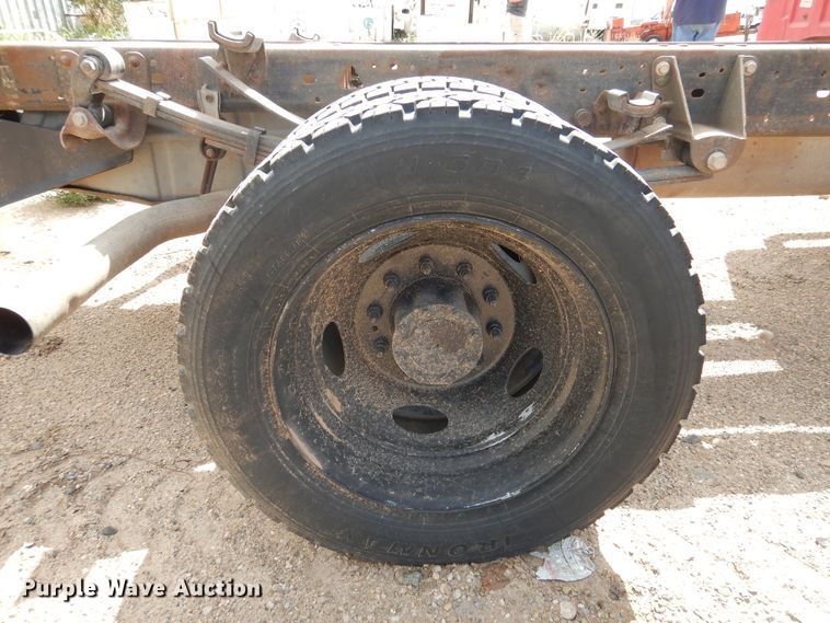 image for item HO9824 2007 Ford F550 Super Duty  truck cab and chassis