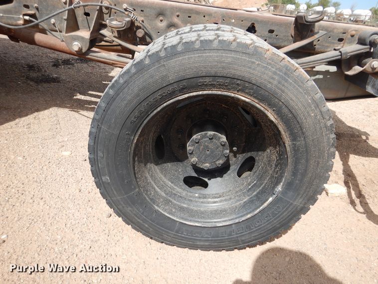 image for item HO9824 2007 Ford F550 Super Duty  truck cab and chassis