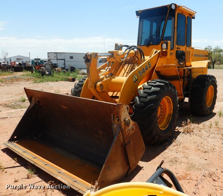 image for item HO9829 1992 John Deere 544E  wheel loader