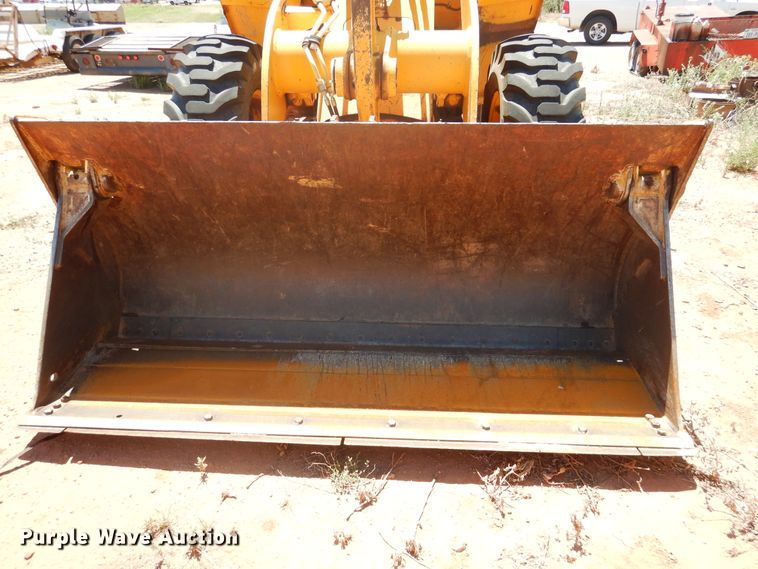 image for item HO9829 1992 John Deere 544E  wheel loader