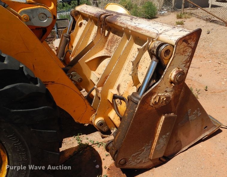 image for item HO9829 1992 John Deere 544E  wheel loader