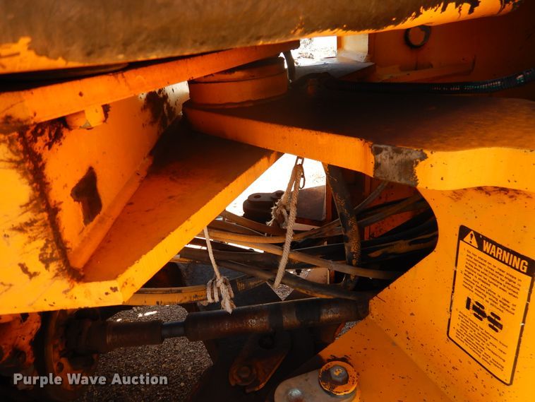 image for item HO9829 1992 John Deere 544E  wheel loader