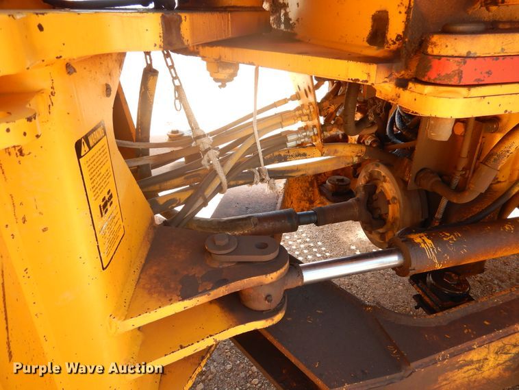 image for item HO9829 1992 John Deere 544E  wheel loader