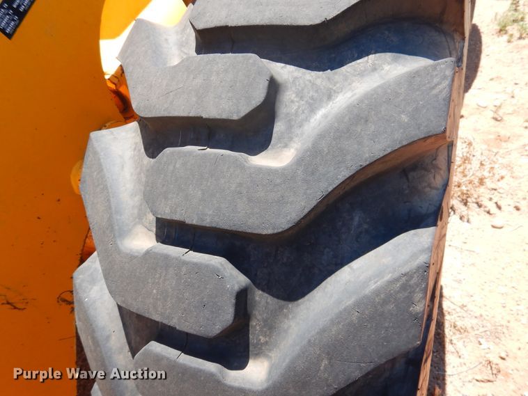 image for item HO9829 1992 John Deere 544E  wheel loader