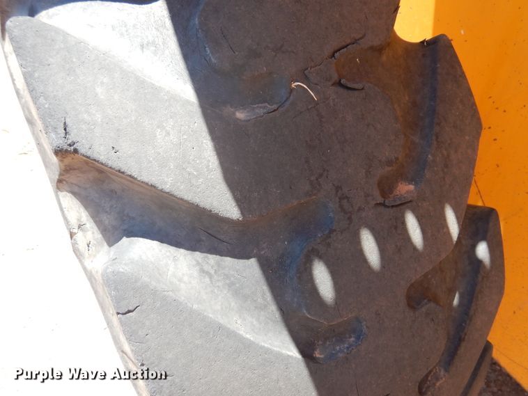 image for item HO9829 1992 John Deere 544E  wheel loader