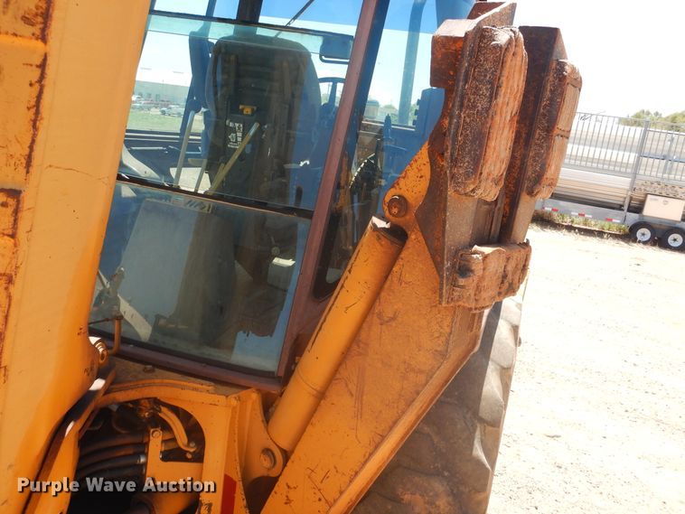 image for item HO9830 1993 Case 590  Turbo backhoe
